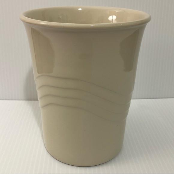 Le Gourmet Chef Wave Design Ivory Stoneware Utensil Canister Crock Holder - Picture 6 of 6
